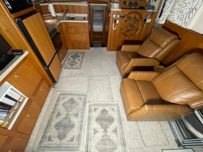 Desparado Yacht Photos Pics 