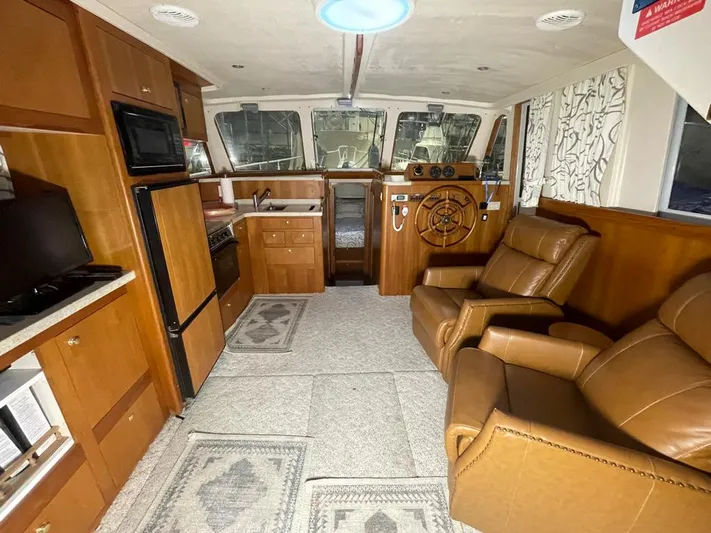 Desparado Yacht Photos Pics 