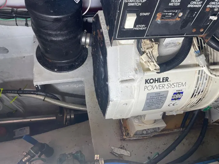 Desparado Yacht Photos Pics 