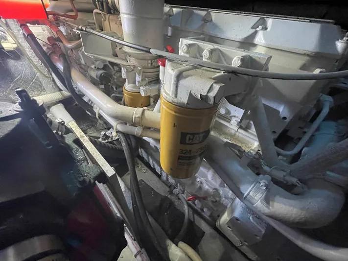 Desparado Yacht Photos Pics 