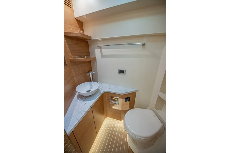 Keep It Yacht Photos Pics 2021 Scout 530 Lxf - Image 58