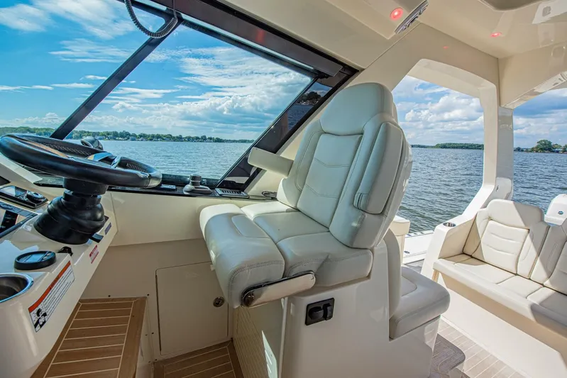 Keep It Yacht Photos Pics 2021 Scout 530 Lxf - Image 48