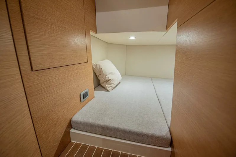 Keep It Yacht Photos Pics 2021 Scout 530 Lxf - Image 62