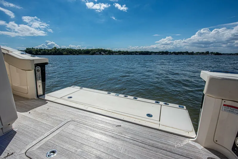 Keep It Yacht Photos Pics 2021 Scout 530 Lxf - Image 30