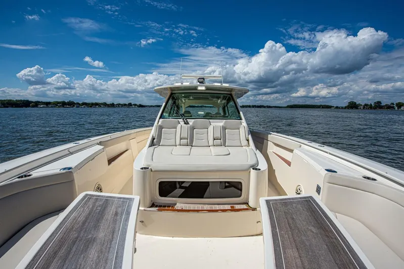 Keep It Yacht Photos Pics 2021 Scout 530 Lxf - Image 16