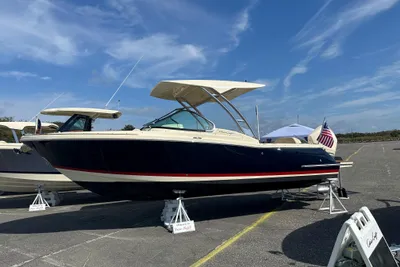 Chris-Craft Calypso 24