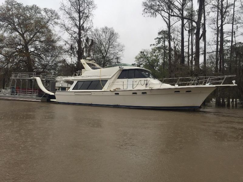 2000 Bayliner 4788 Pilot House Motoryacht