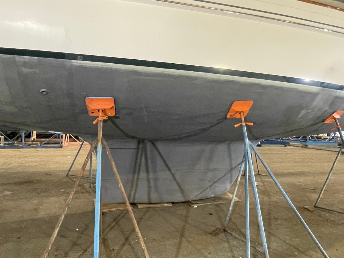 2003 Fantasi 44 