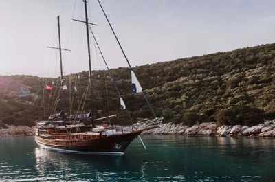 Yacht