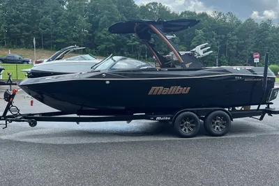 Malibu Wakesetter 23 LSV