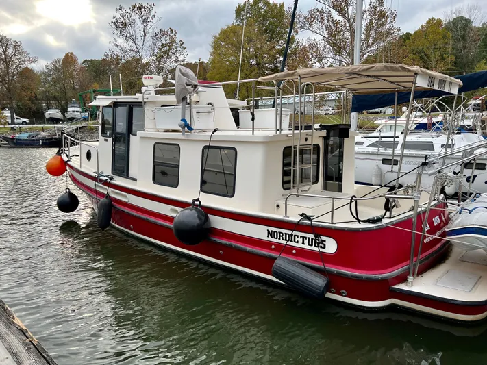 Sea Duck II Yacht Photos Pics 