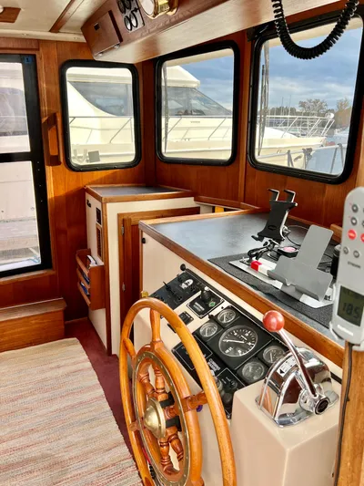 Sea Duck II Yacht Photos Pics 