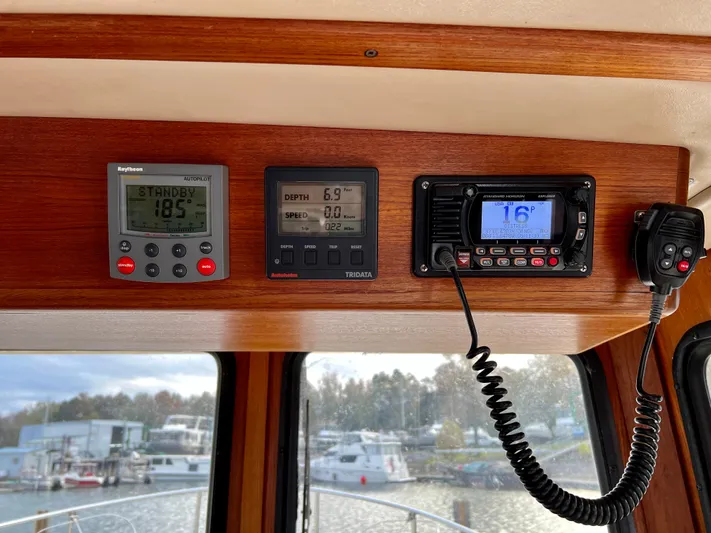 Sea Duck II Yacht Photos Pics 