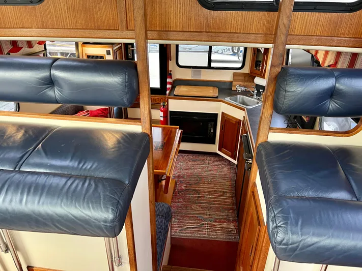 Sea Duck II Yacht Photos Pics 