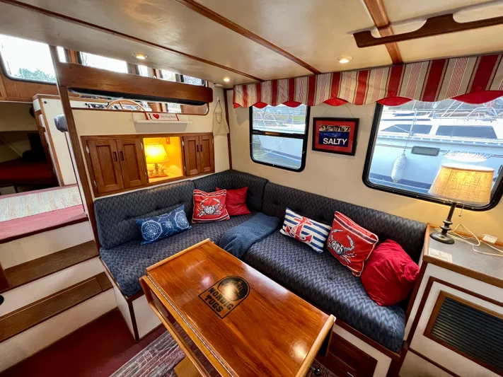 Sea Duck II Yacht Photos Pics 