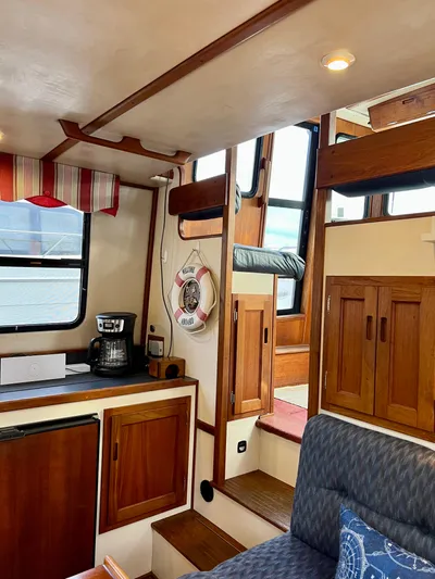 Sea Duck II Yacht Photos Pics 