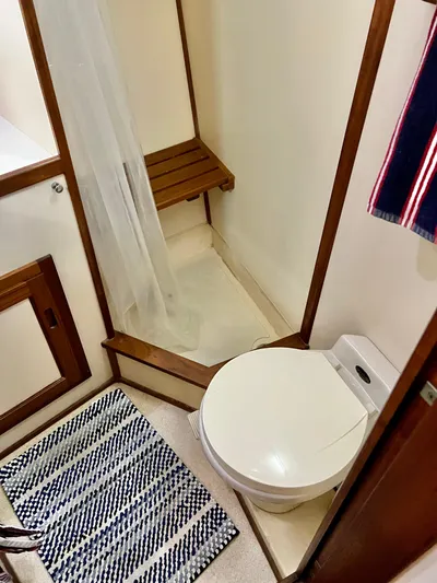 Sea Duck II Yacht Photos Pics 