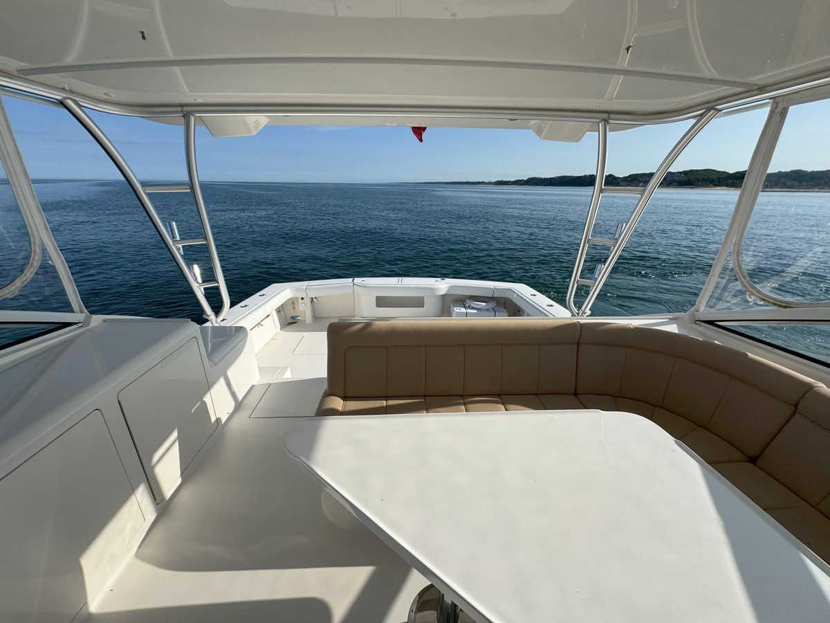 2007 Viking 52 