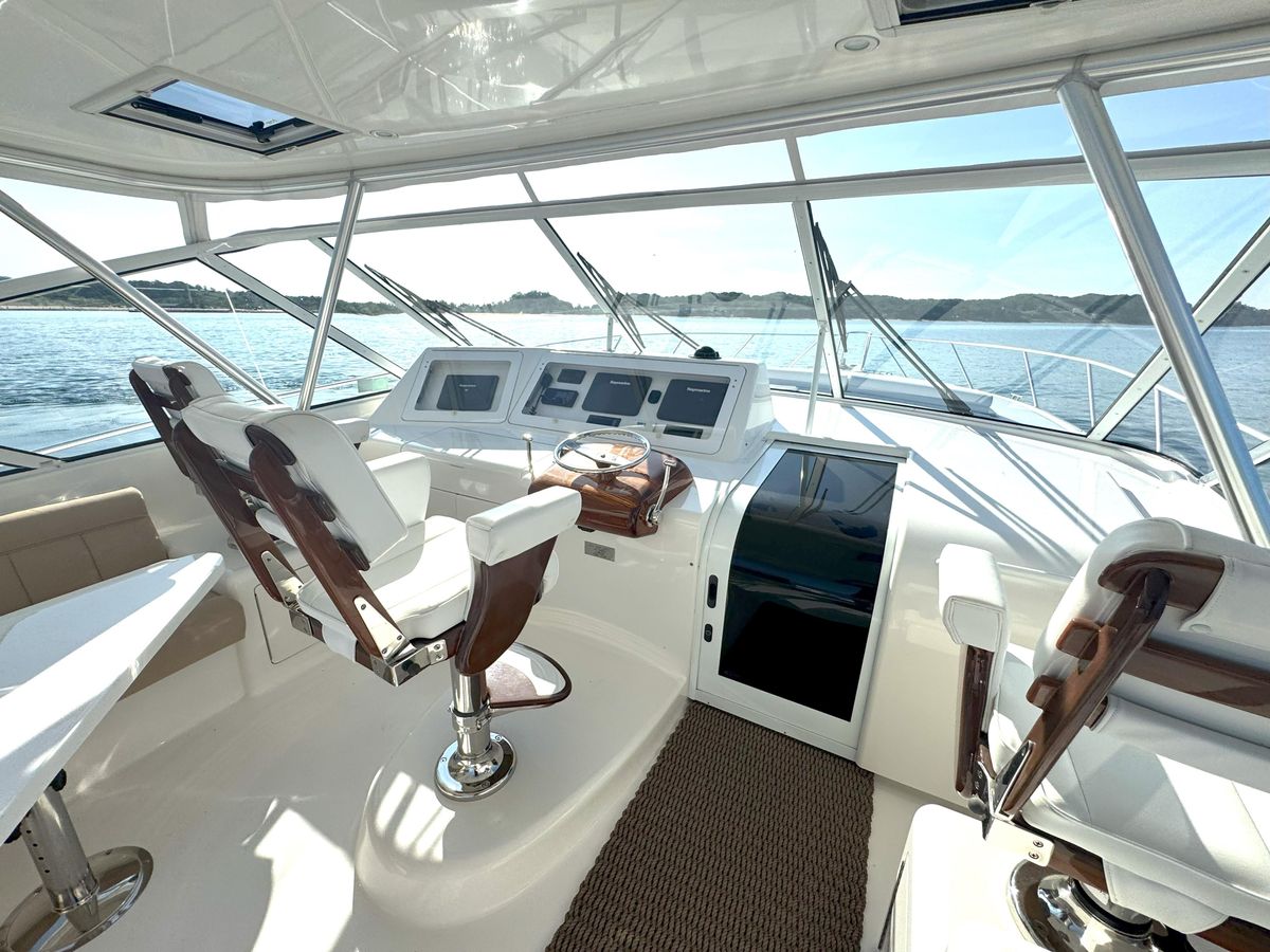 2007 Viking 52 