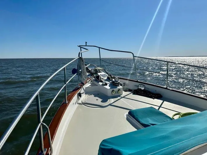 Carmella Yacht Photos Pics Kadey-Krogen 44AE 2019 yacht deck with ocean view and clear blue sky.
