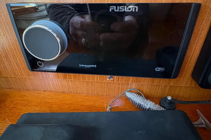 Sea Fever IV Yacht Photos Pics Fusion stereo system on Catalina 355 yacht, 2022 model, with SiriusXM and WiFi features.