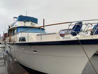 1977 Hatteras 53