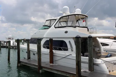Carver 56 Voyager