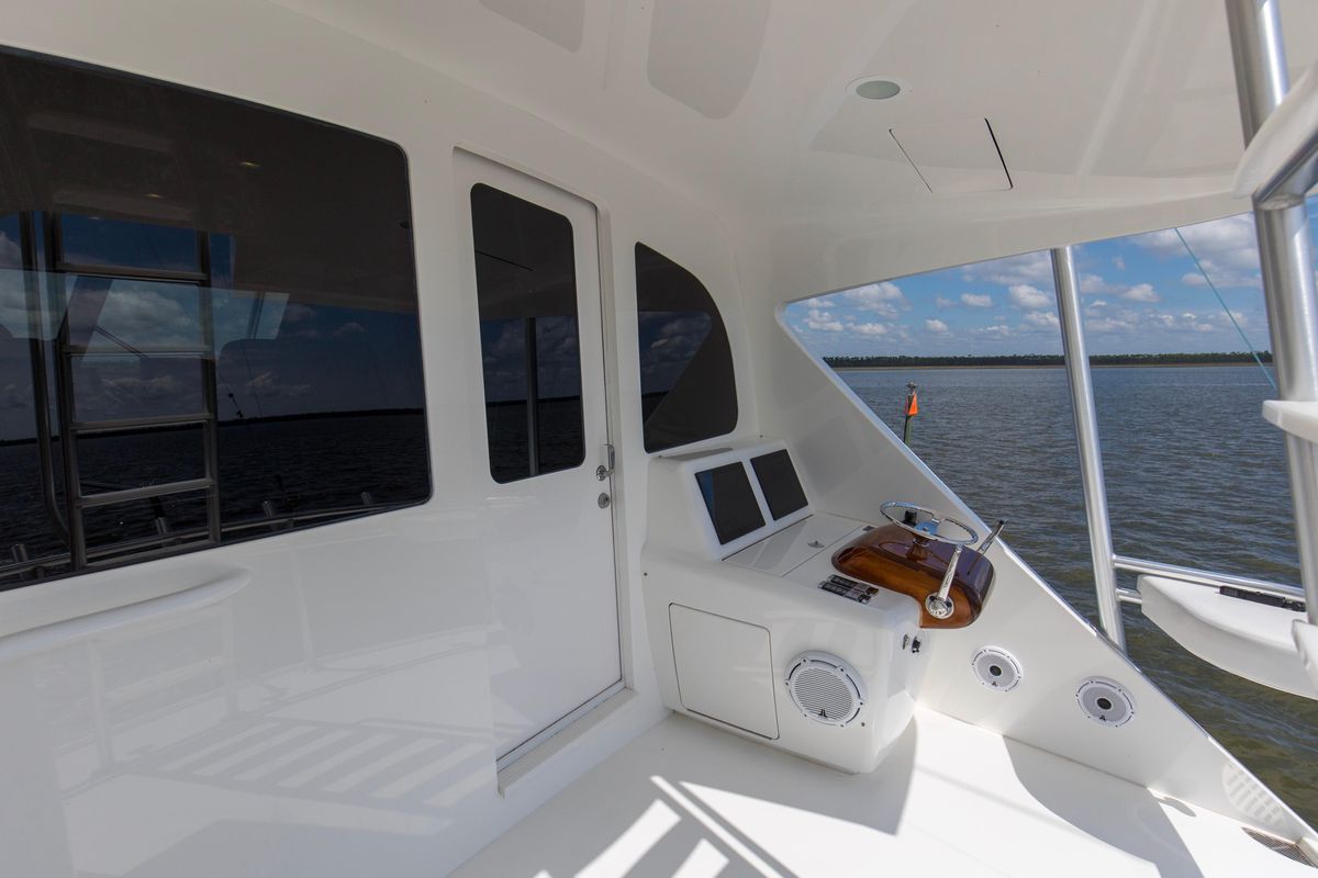 2016 Viking 92 