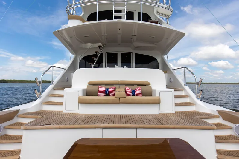 Touche Yacht Photos Pics 2016 92 Viking Enclosed Bridge Touché Stern Deck
