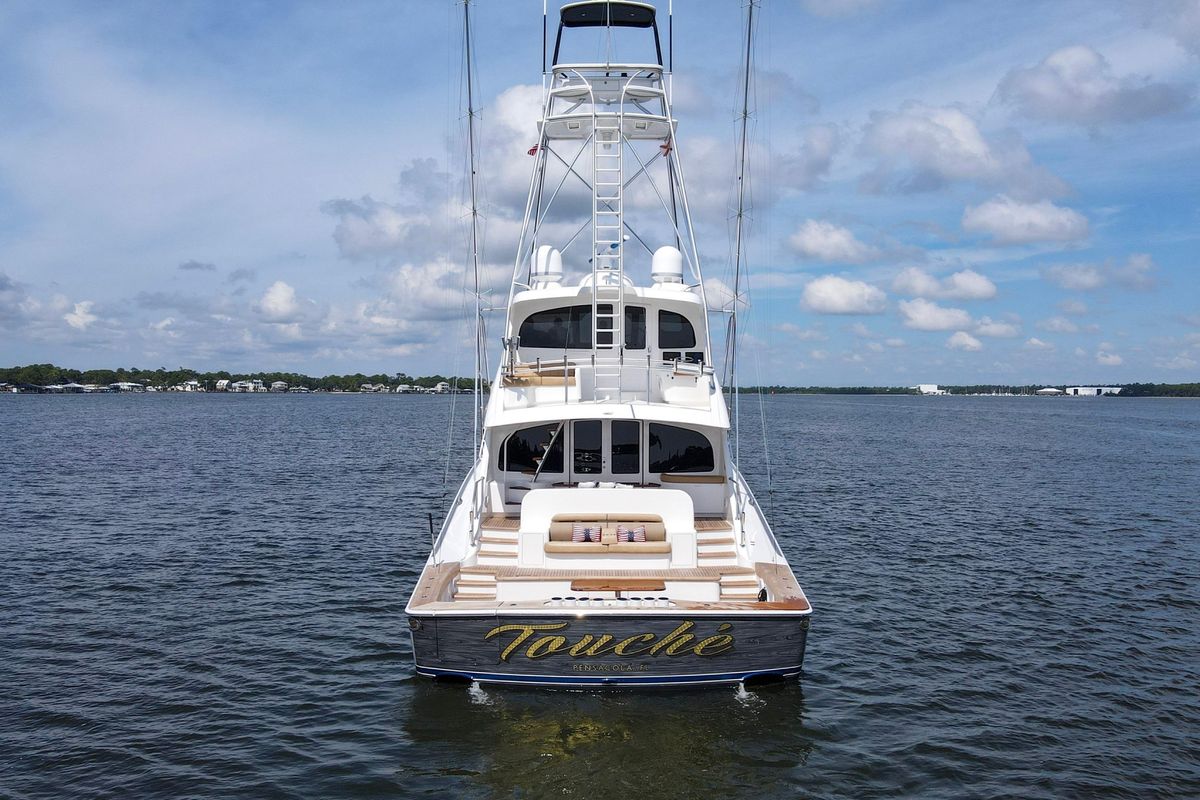 2016 Viking 92 