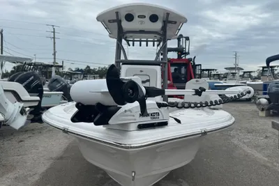 Sea Pro 230 DLX