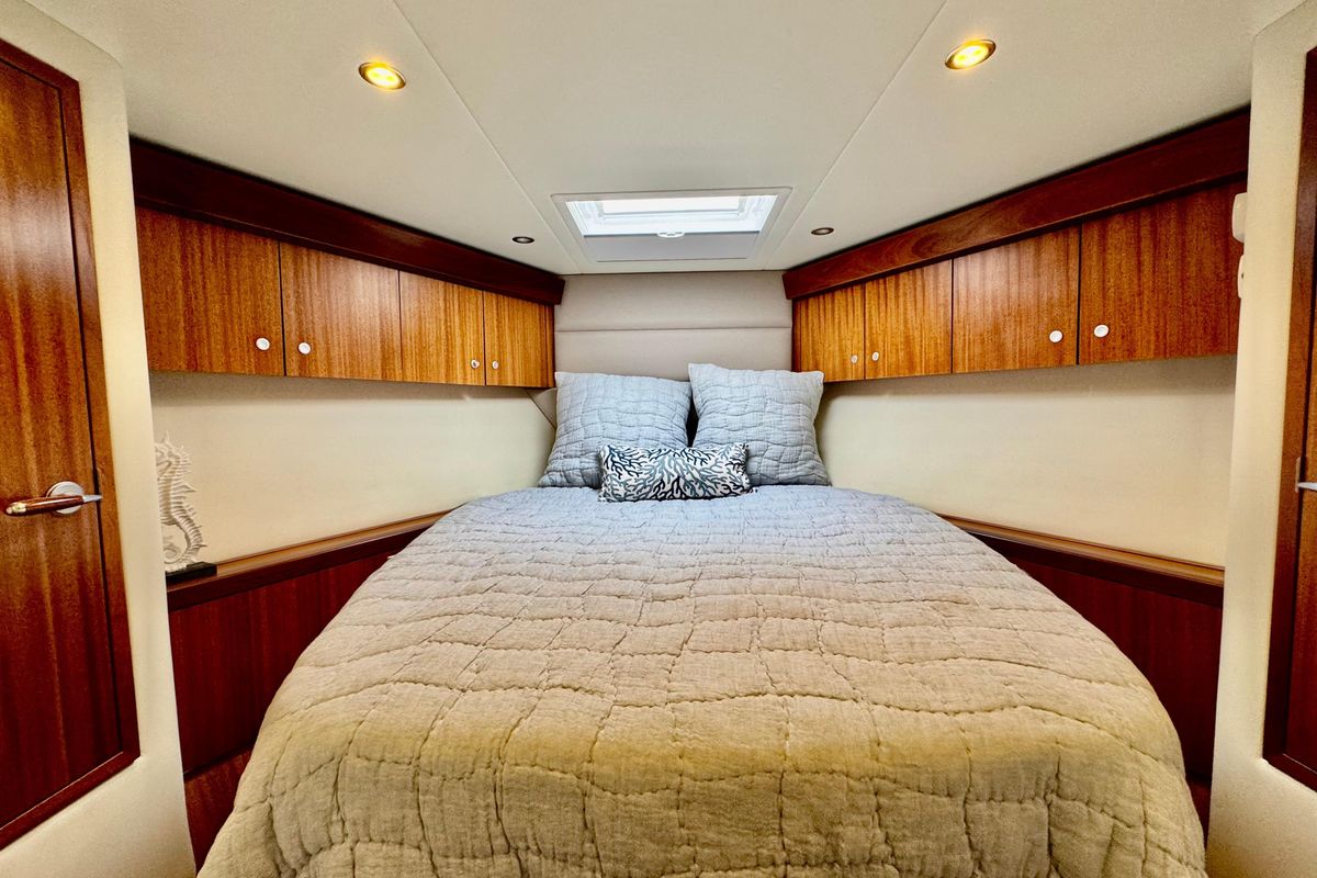 2013 Hatteras 60 