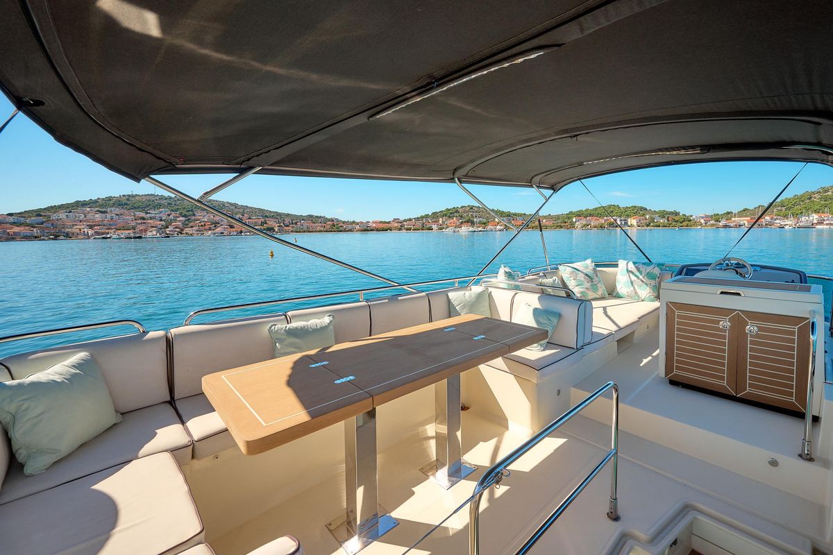 2014 Beneteau 49 