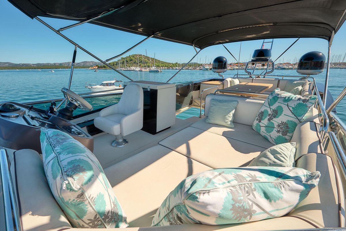 2014 Beneteau 49 