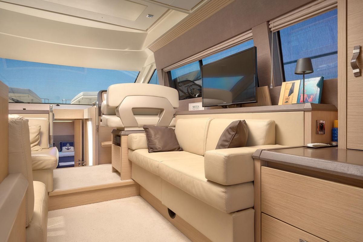 2014 Beneteau 49 