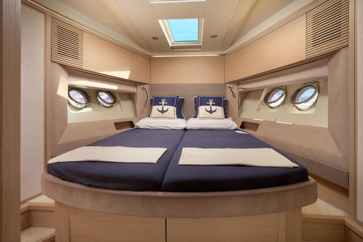 2014 Beneteau 49 