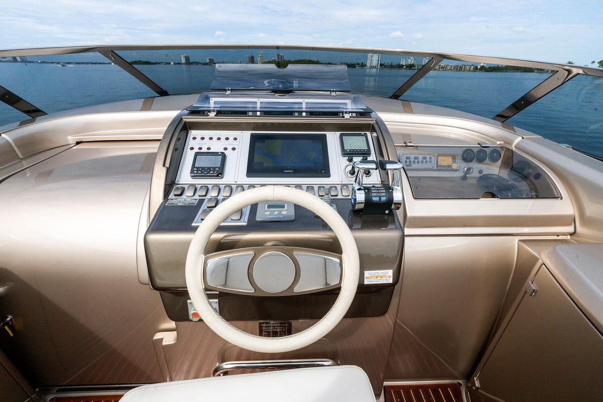 2014 Riva 44 