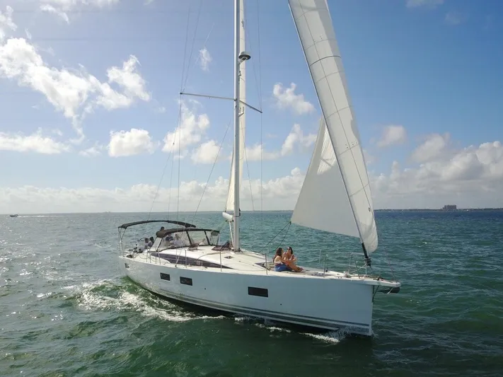 Genesis Yacht Photos Pics 