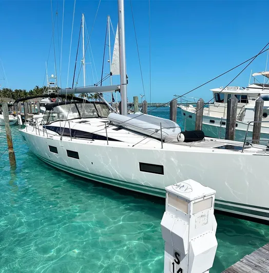 Genesis Yacht Photos Pics 