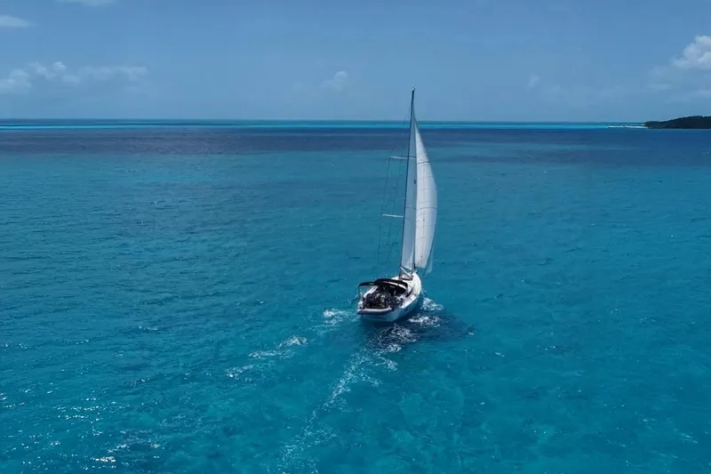Genesis Yacht Photos Pics 
