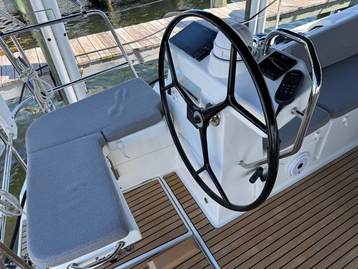 2021 Jeanneau 53 