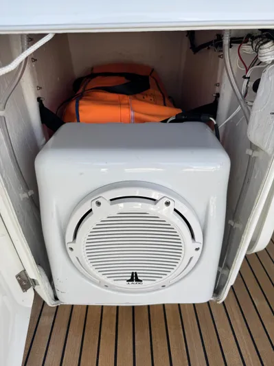 Genesis Yacht Photos Pics 