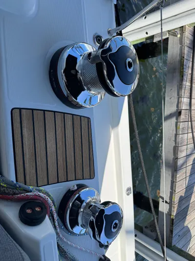 Genesis Yacht Photos Pics 