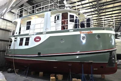 Florida Bay Coaster 42