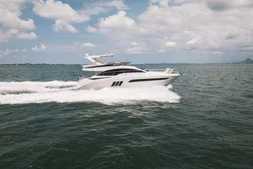 No Pods - Shaft Drive Yacht Photos Pics 