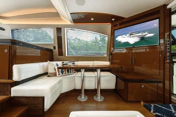 2015 Sea Ray 51 