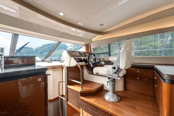 2015 Sea Ray 51 