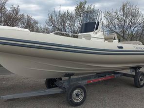 2023 Capelli Tempest 750 Luxe