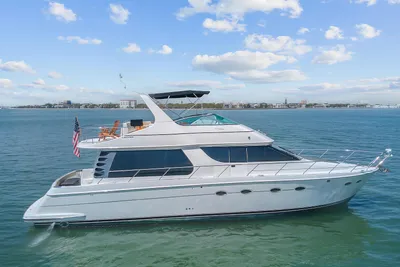 Carver 530 Voyager Pilothouse