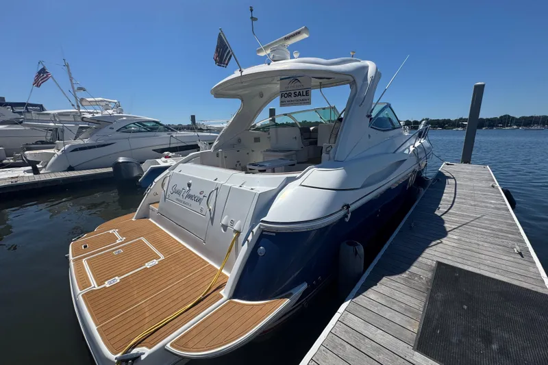  Yacht Photos Pics 2008 Cruisers 420 yacht docked, for sale, with sleek design and spacious deck.